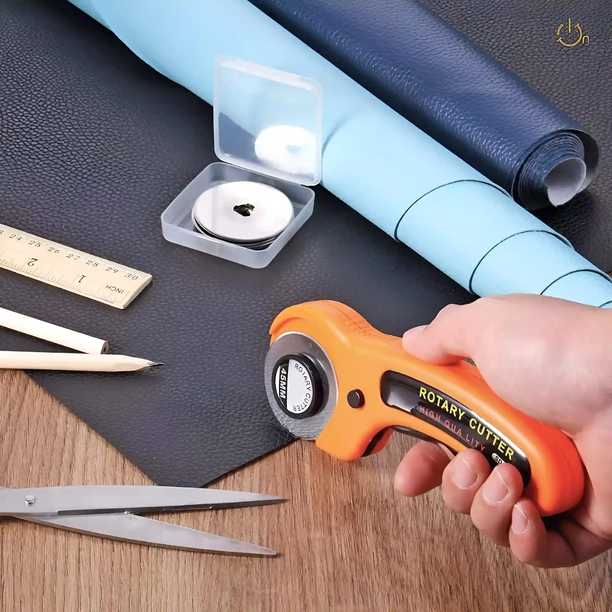 45Mm Blade Rotary Cutter With Safety Lock Cloth Cutting Tool Fabric Cutter Wheel Rotary Cutter Blade For Dense Fabrics Denim Corduroy And Multiple Projects (Multicolour -1Piece)