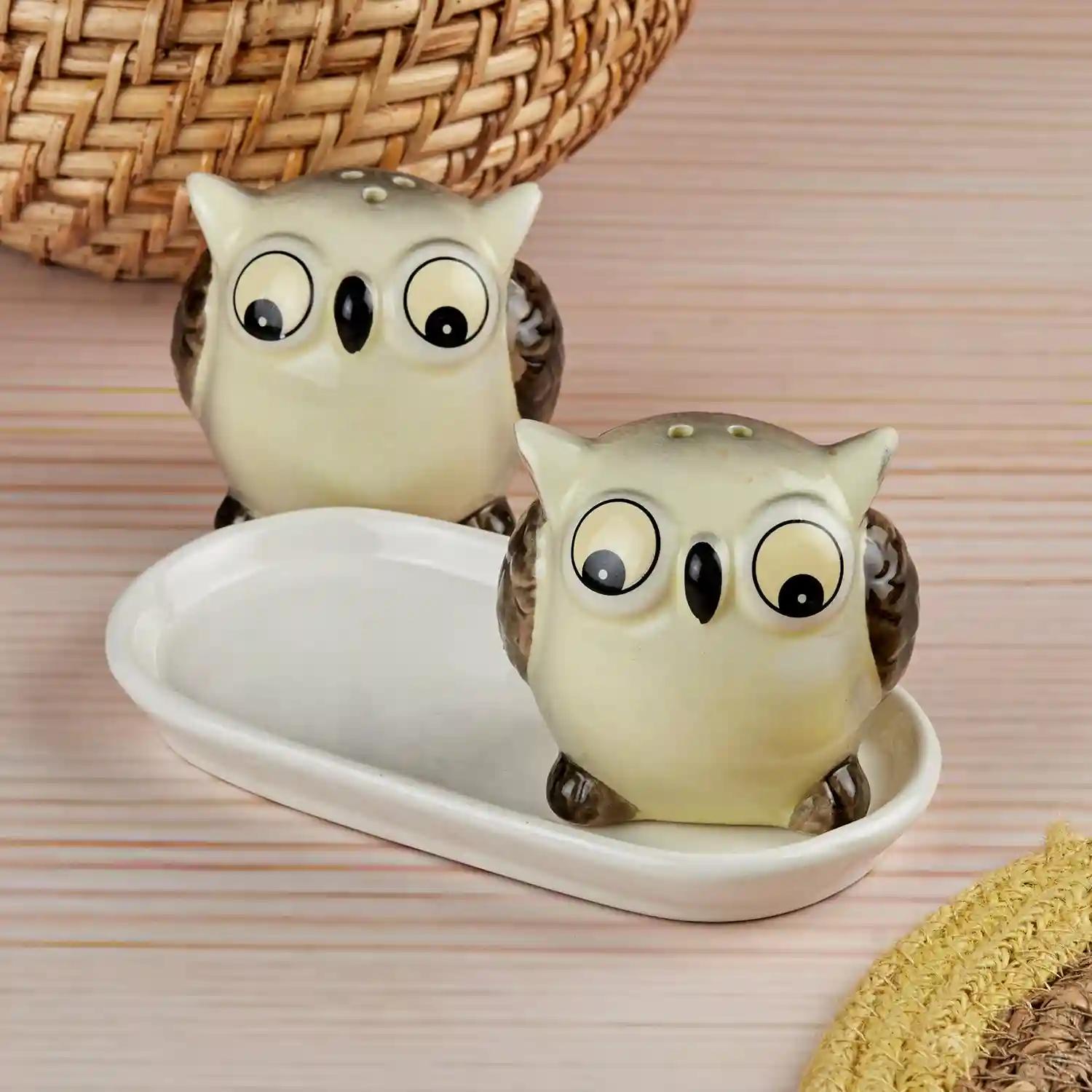 Kookee Ceramic Salt and Pepper Shakers Set with tray for Dining Table used as Namak Dhani, Shaker, Sprinkler, Spices Dispenser for Home, Kitchen and Restaurant, Cream, Owl (10704)