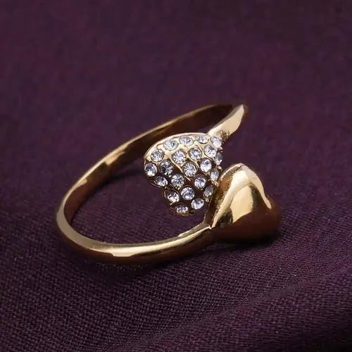 Gold Stone Studded Heart Shaped Ring