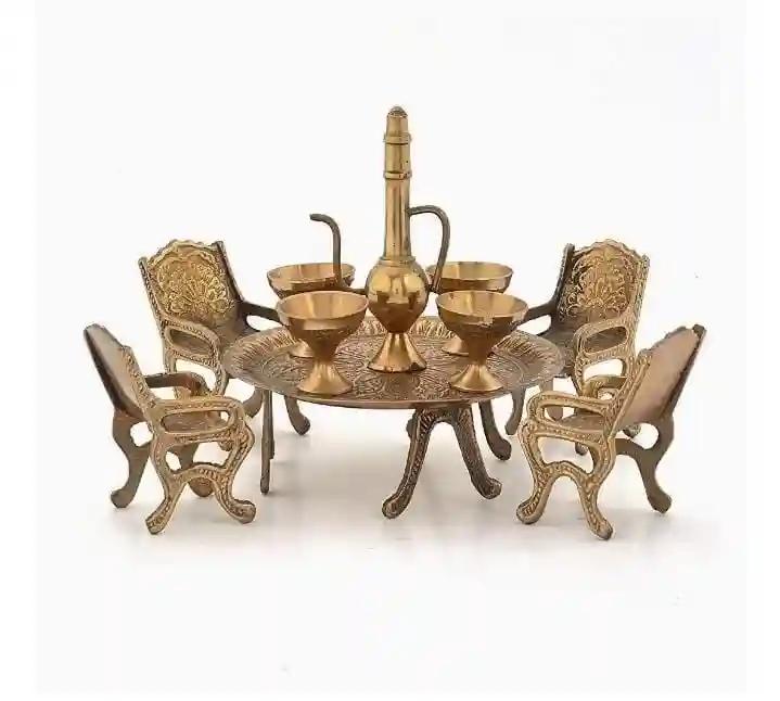 Royal Dining Table