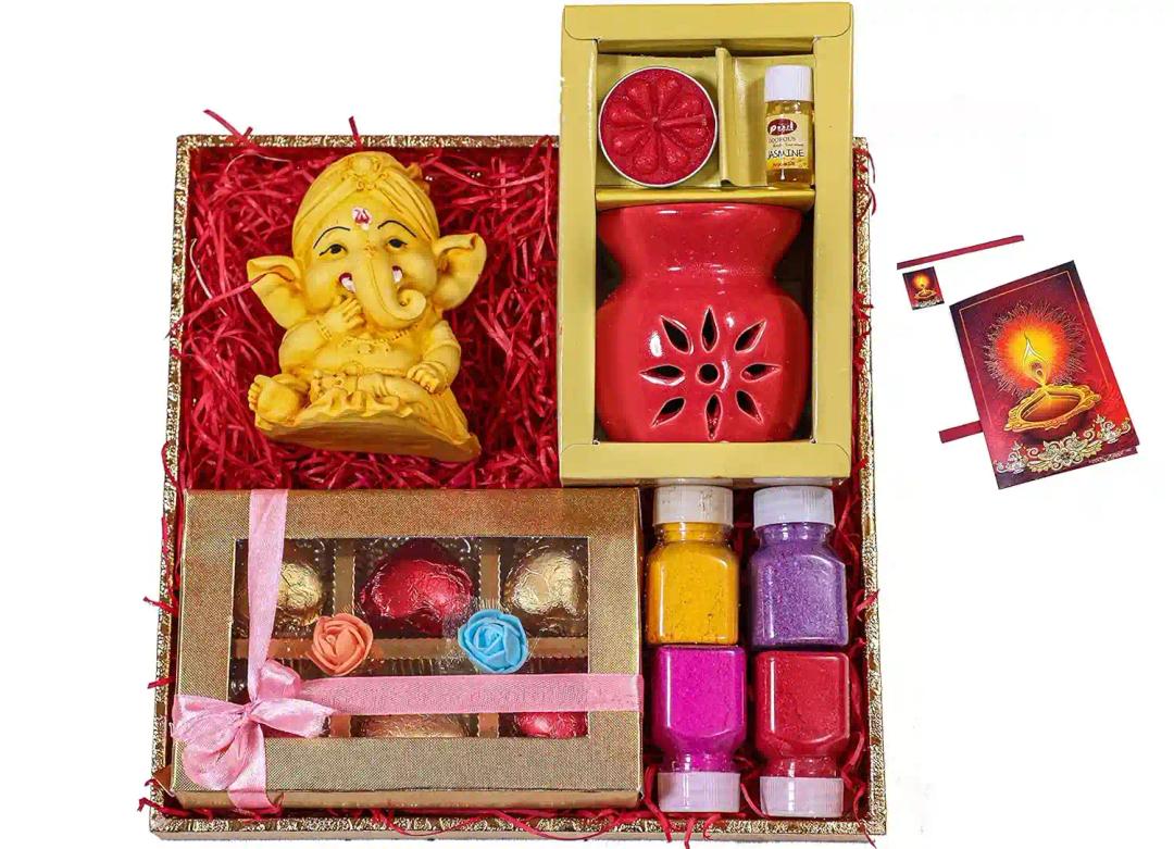 Diwali gift/diwali gifts for family/diwali gifts for employees/Diwali chocolate gift pack-designer tray+Chocolate box+figurine showpiece+ceramic oil diffuser+rangoli colours +Diwali greeting card