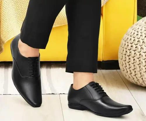 WUGO::Latest Trendy Men Formal Shoes|Black Derby Shoes|Office Shoes For Men's & Boys - Black(Size-40)