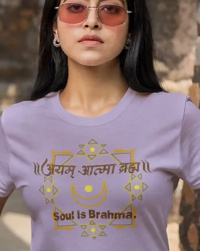 Spiritual insights of  Ayam Atma Brahma T-shirt for women | M / Lilac